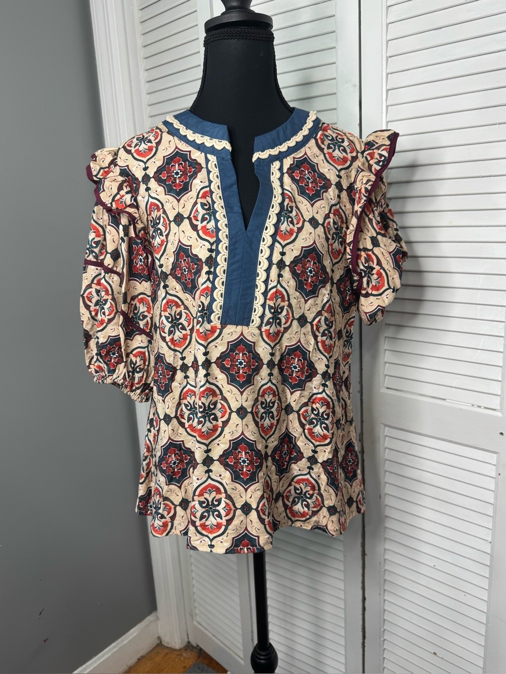 Boho Western Geometric Medallion Tunic Blouse Ruffle Puff Sleeves Medium